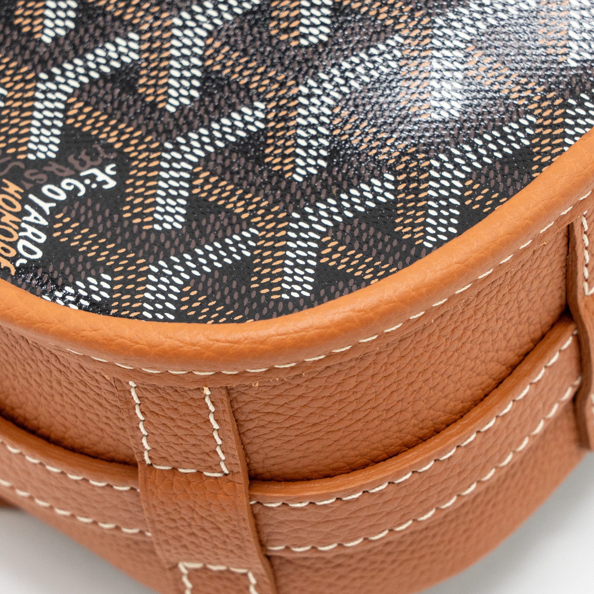 GOYARD BELVEDERE PM MESSENGER BAG GOYARDLINE CANVAS /CALFSKIN BLACK/TAN SHW