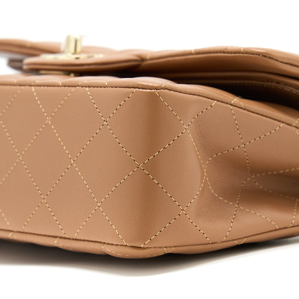 CHANEL 22S SMALL CLASSIC FLAP BAG LAMBSKIN CARAMEL LGHW(MICROCHIP)