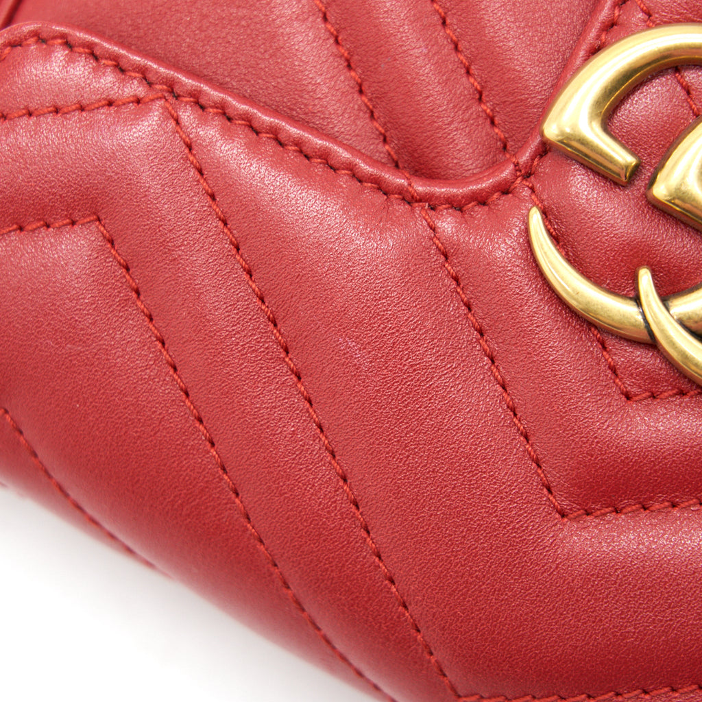 GUCCI GG MARMONT SUPER MINI LEATHER BAG RED