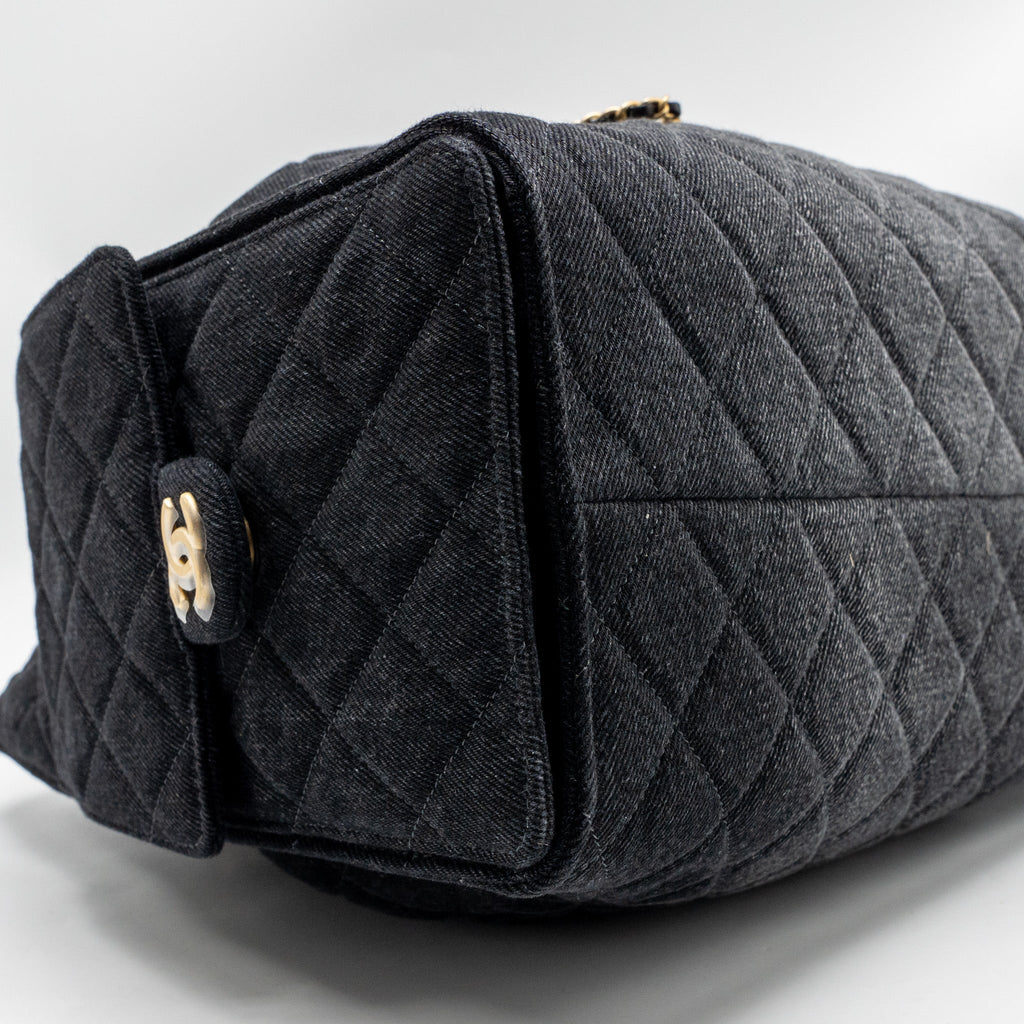 CHANEL 25 MEDIUM HANDBAG WASHED DENIM BLACK GHW (MICROCHIP)