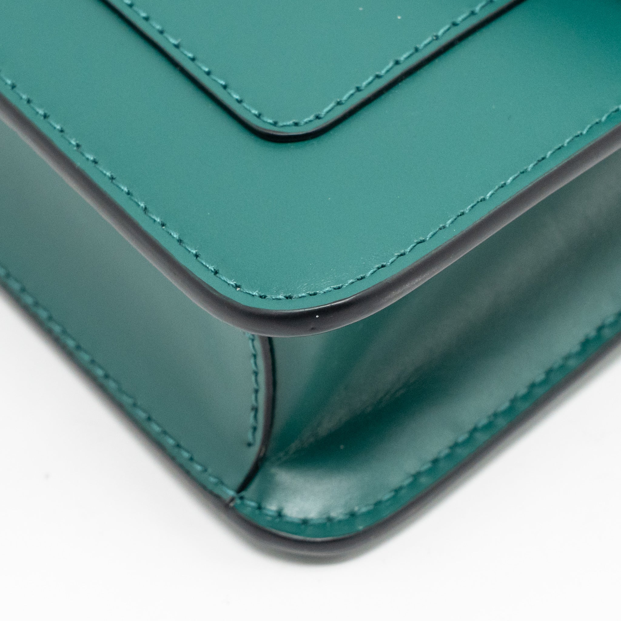 BVLGARI SERPENTI FOREVER WALLET ON CHAIN CALFSKIN GREEN LGHW