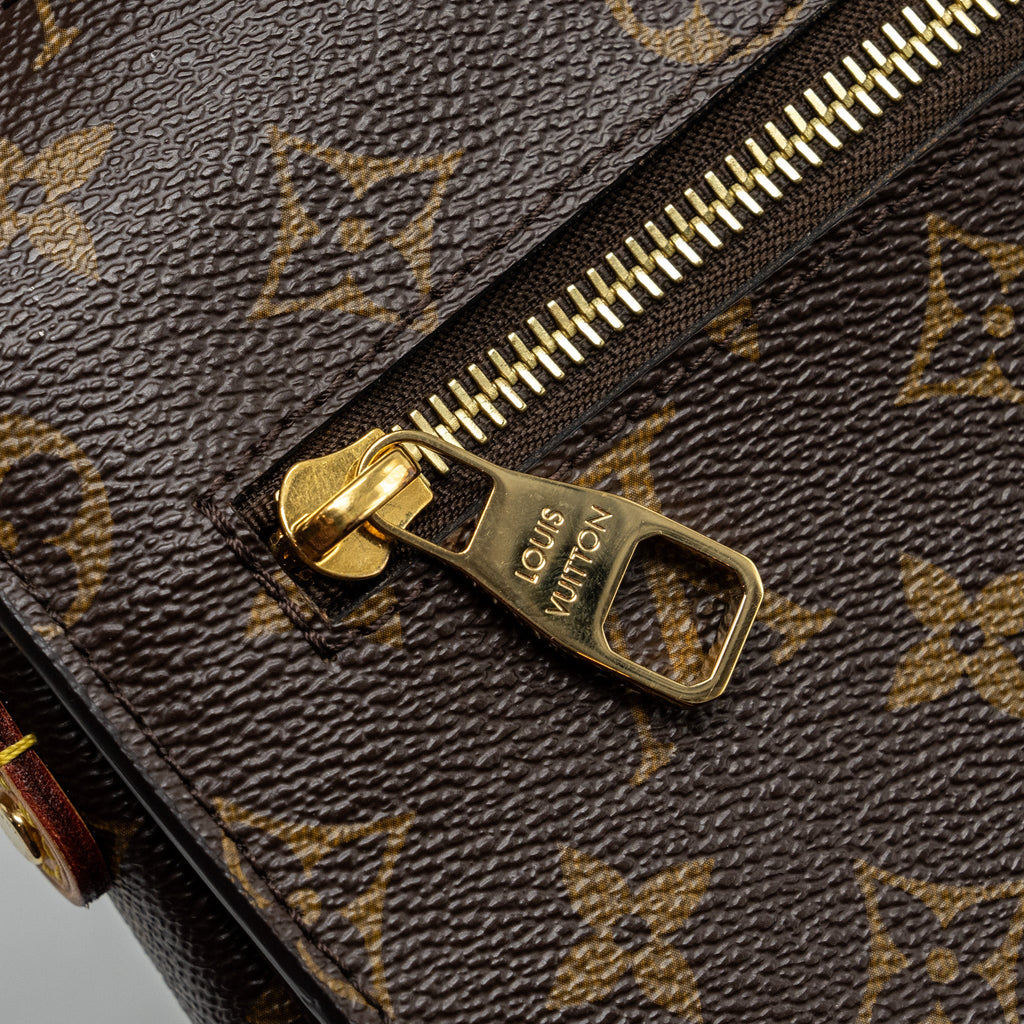 LOUIS VUITTON  POCHETTE MÉTIS MONOGRAM  CANVAS GHW
