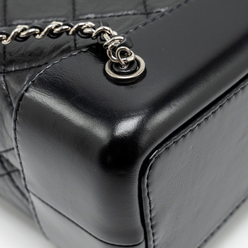 CHANEL SMALL GABRIELLE BACKPACK AGED CALFSKIN BLACK MULTICOLOUR COLOUR HARDWARE (MICROCHIP)