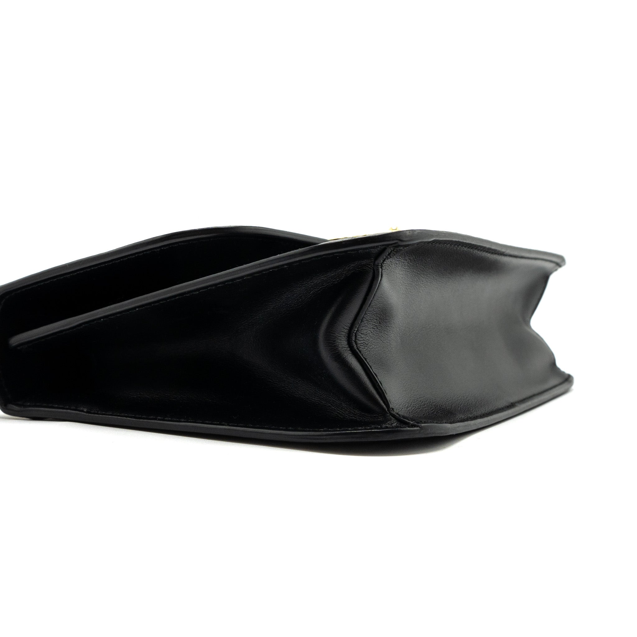 PRADA PATTINA IN PELLE CALFSKIN BLACK GHW