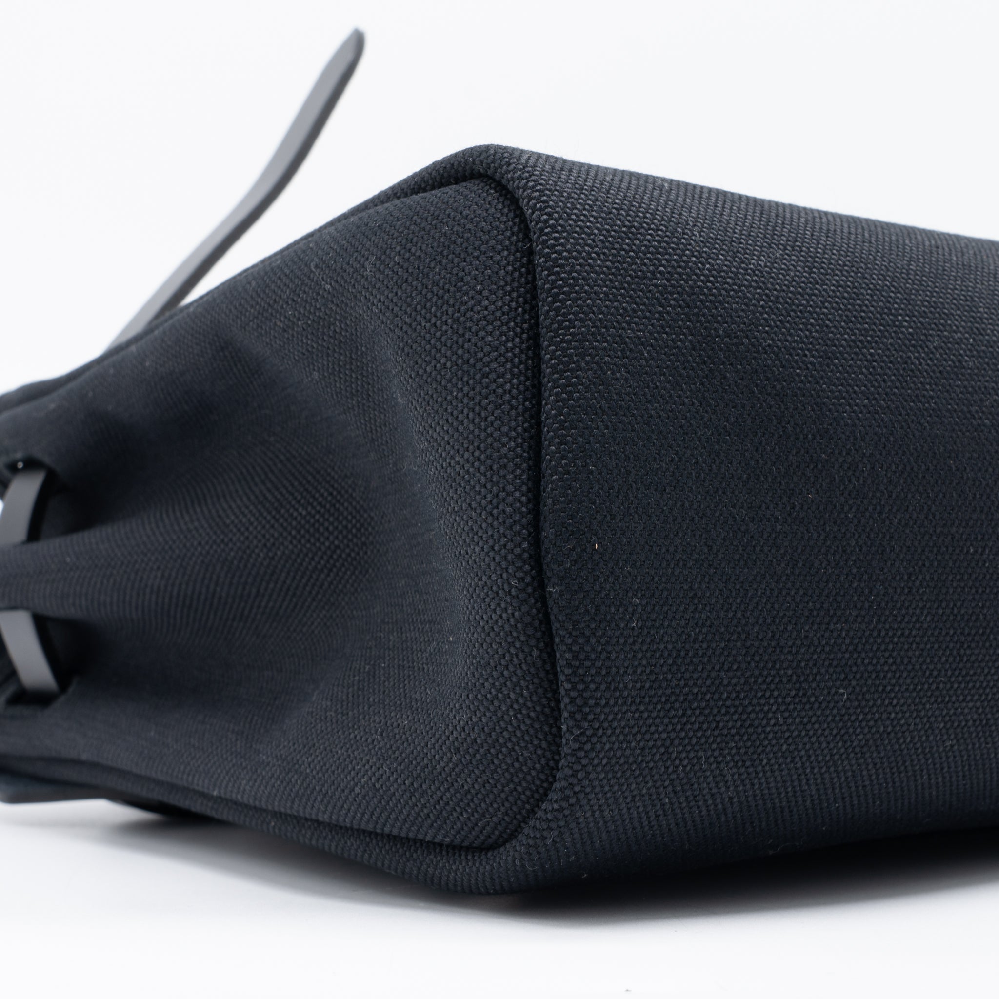HERMES HERBAG ZIP 31 BAG CANVAS/HUNTER BLACK GHW