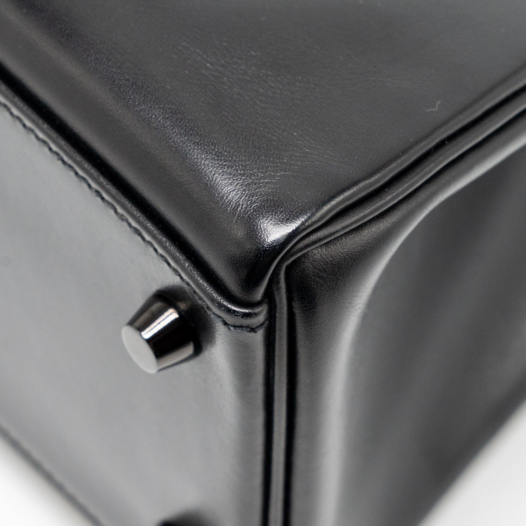 HERMES KELLY 32 BOX SO BLACK
