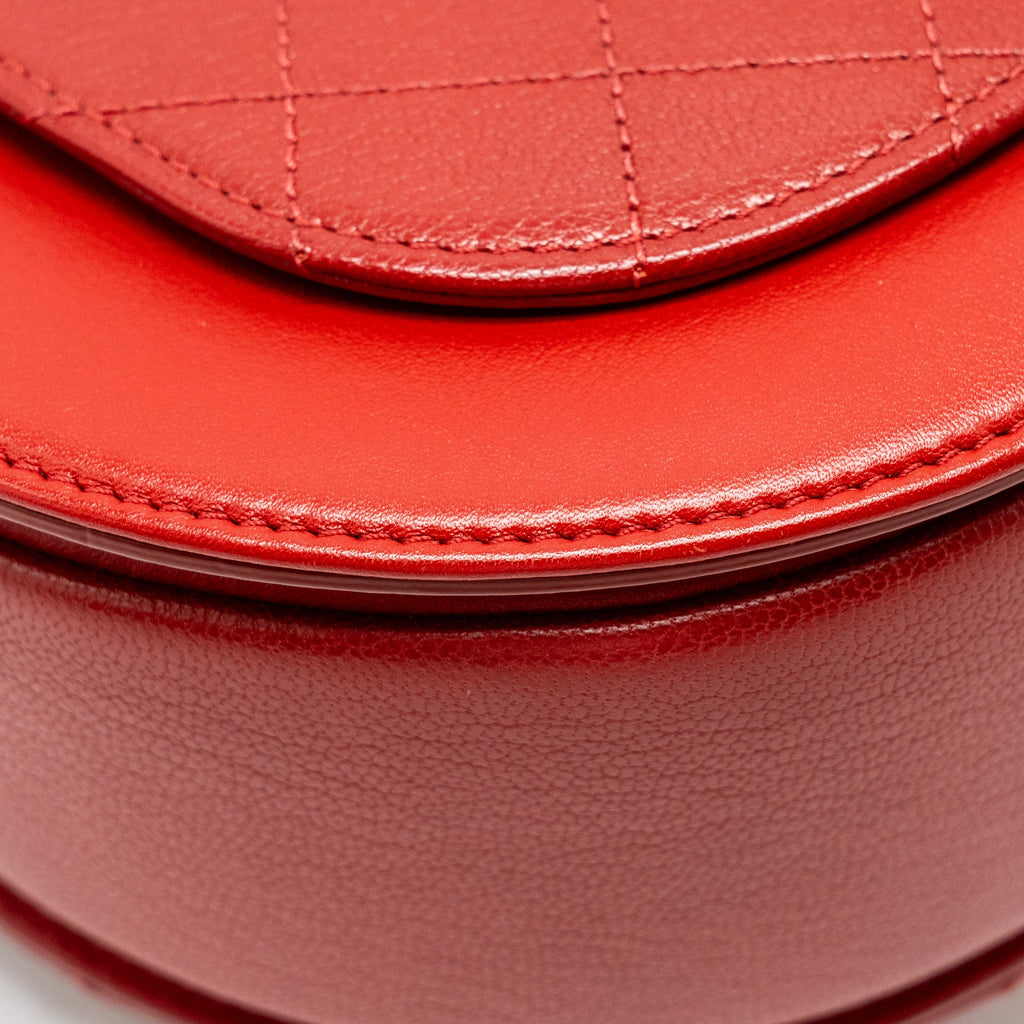 CHANEL MEDIUM COCO CURVE FLAP BAG CALFSKIN RED GHW