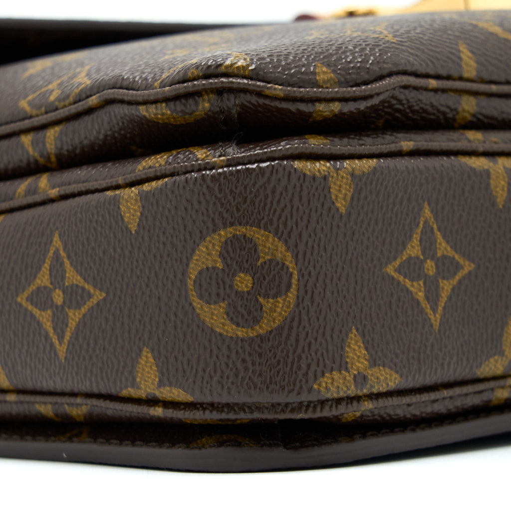 LOUIS VUITTON POCHETTE MÉTIS MONOGRAM CANVAS GHW