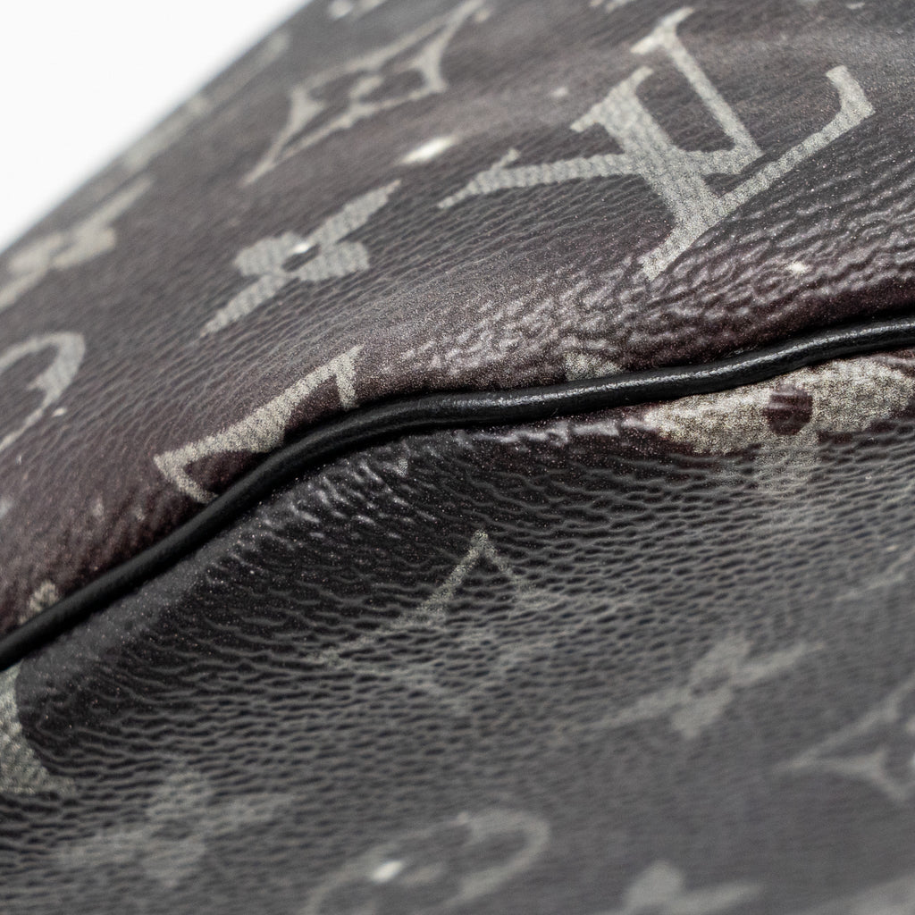 LOUIS VUITTON DISCOVERY BUM BAG MONOGRAM BLACK/ SILVER BLACK HARDWARE