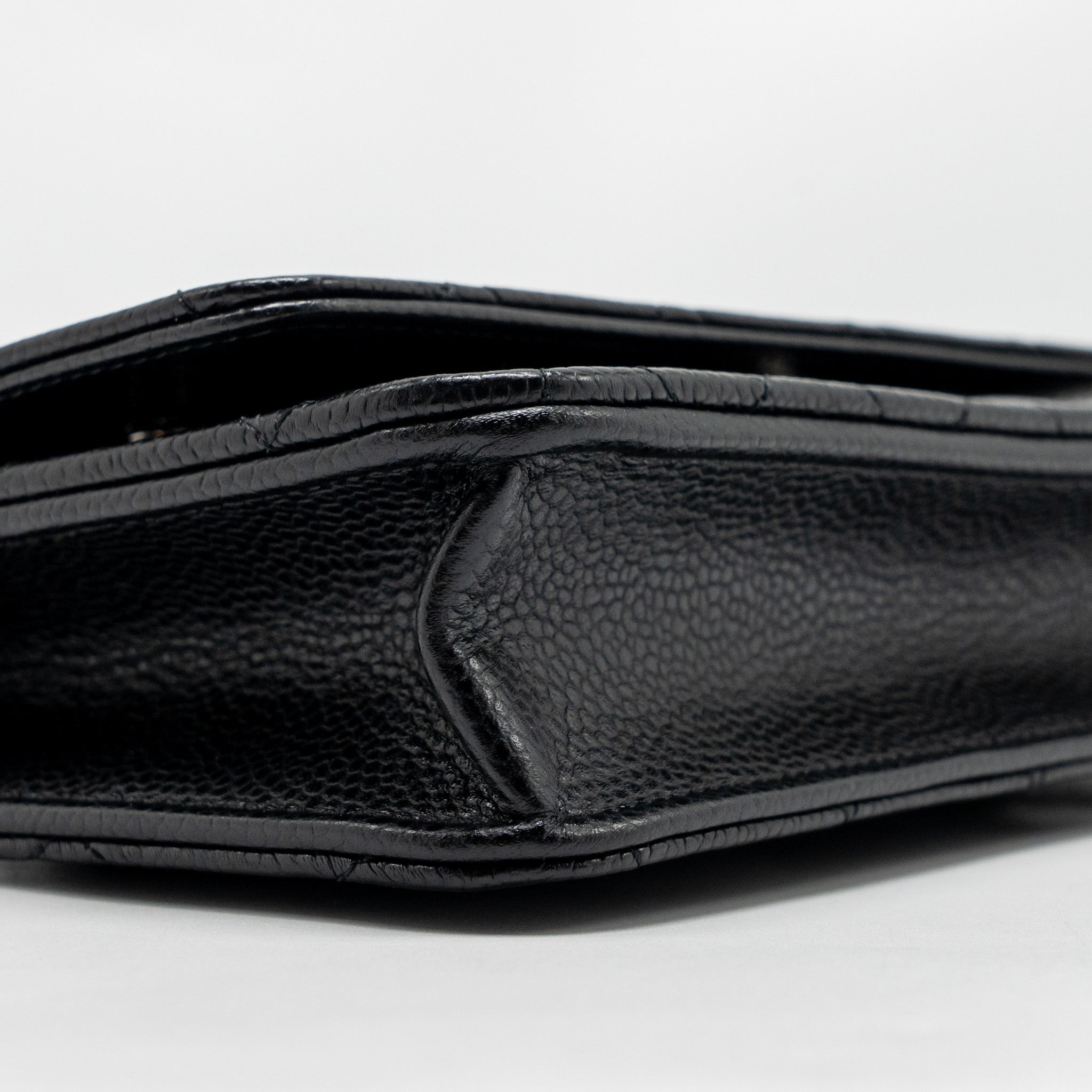 CHANEL CLASSIC WALLET ON CHAIN CAVIAR BLACK SHW (MICROCHIP)