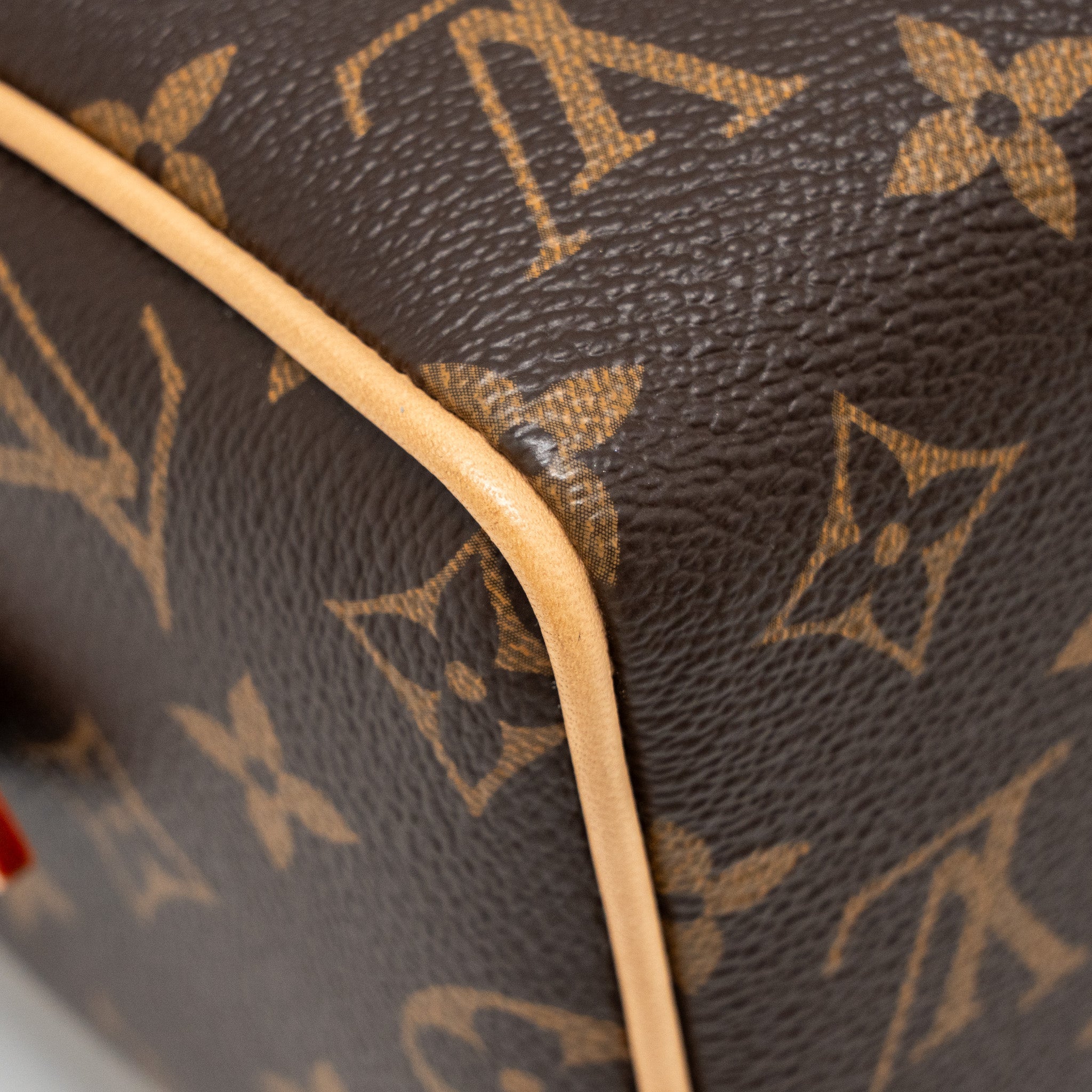 LOUIS VUITTON SPEEDY BANDOULIERE 20 MONOGRAM  CANVAS BLACK STRAP GHW