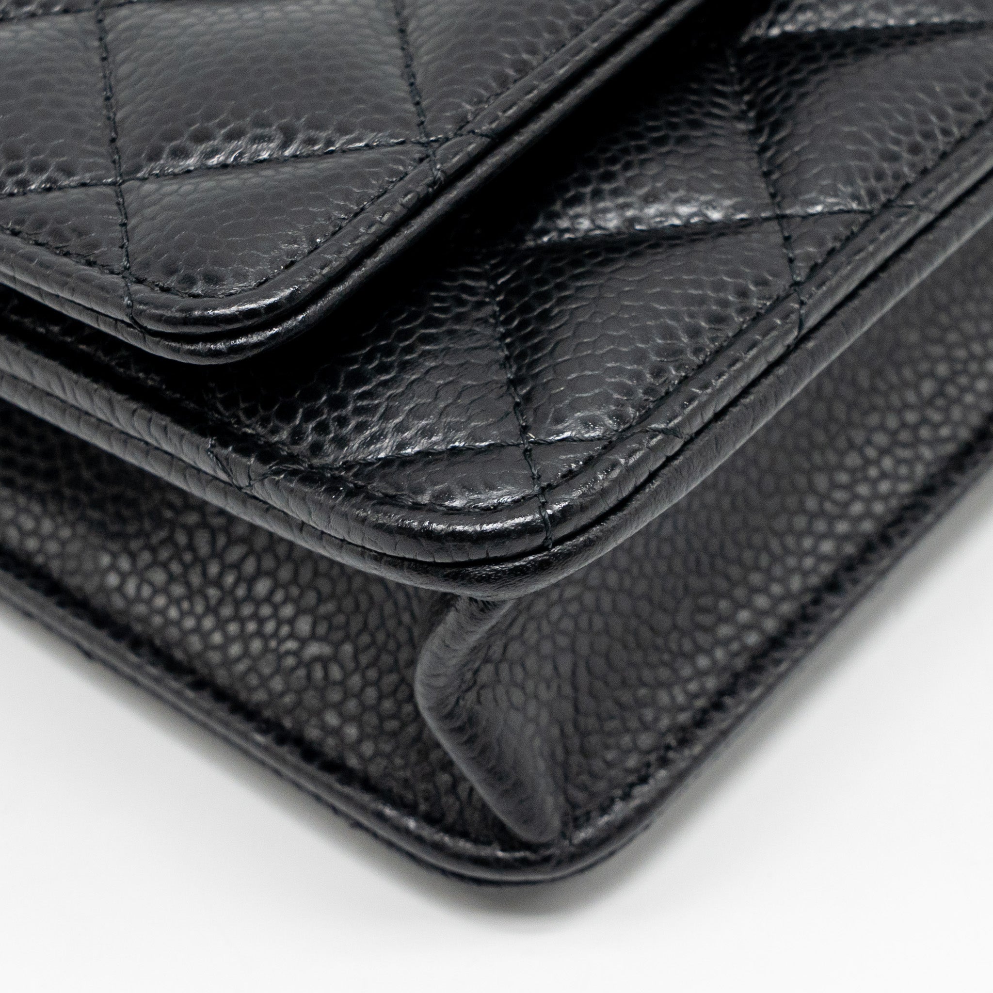 CHANEL CLASSIC WALLET ON CHAIN CAVIAR BLACK SHW (MICROCHIP)