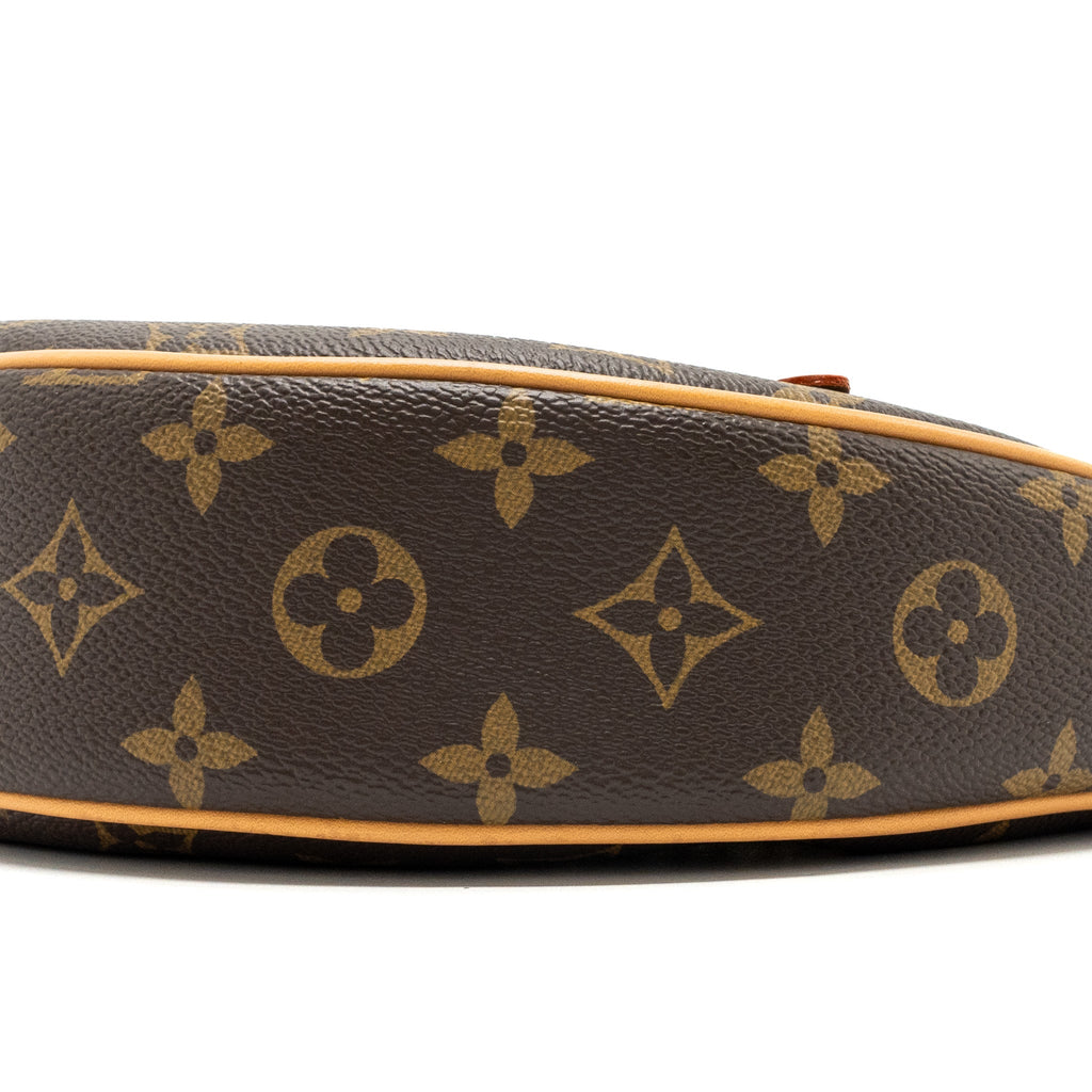 LOUIS VUITTON LOOP BAG MONOGRAM CANVAS GHW
