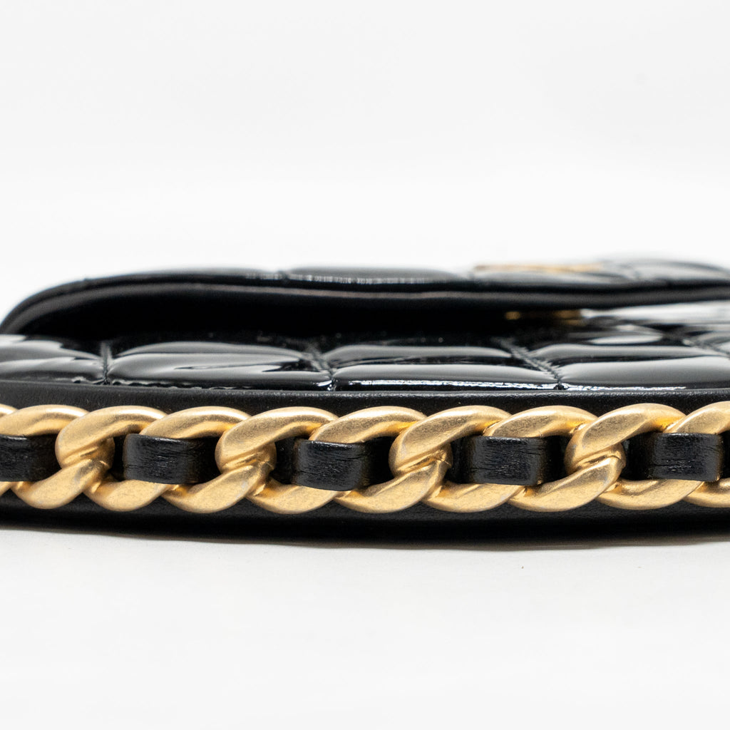 CHANEL ROUND CLUTCH PATENT LEATHER BLACK GHW (MICROCHIP)