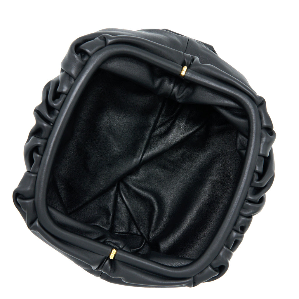 BOTTEGA VENETA TEEN POUCH CALFSKIN BLACK