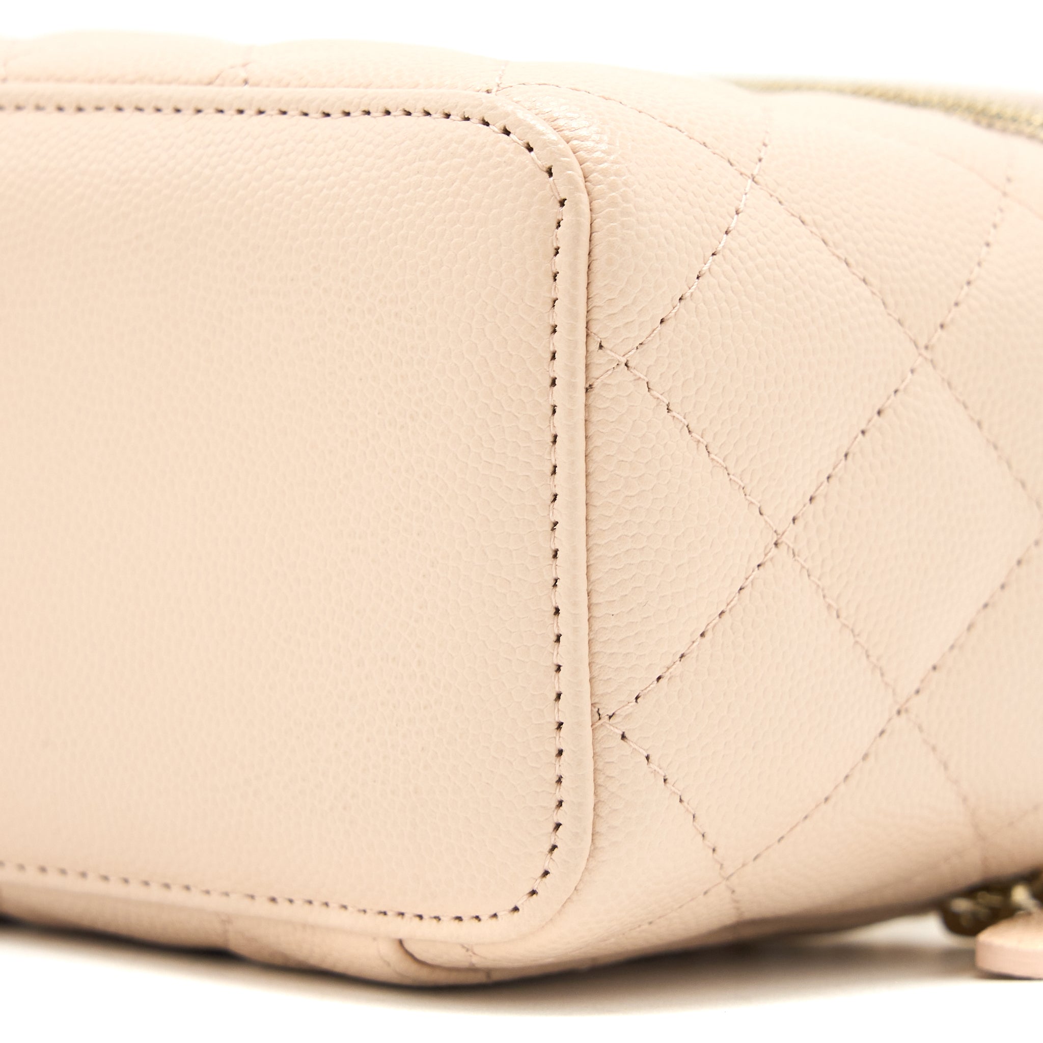 CHANEL LONG VANITY CASE CAVIAR LIGHT BEIGE LGHW