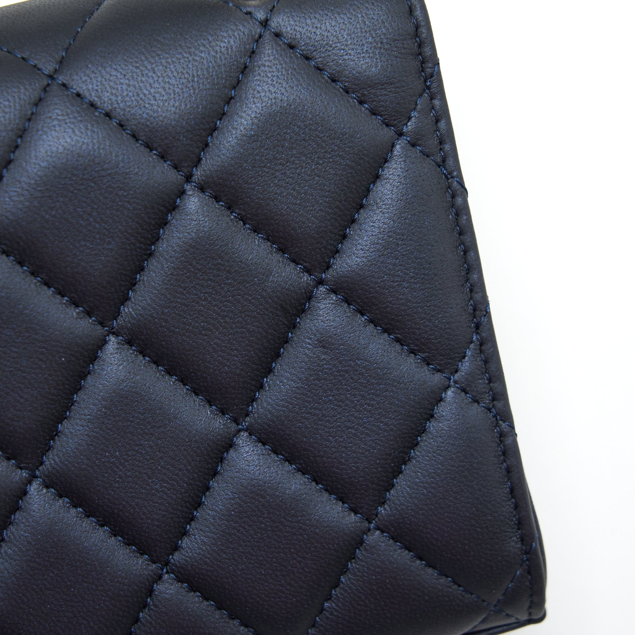 CHANEL 22S TOP HANDLE MINI FLAP BAG WITH CHAIN LAMBSKIN NAVY LGHW