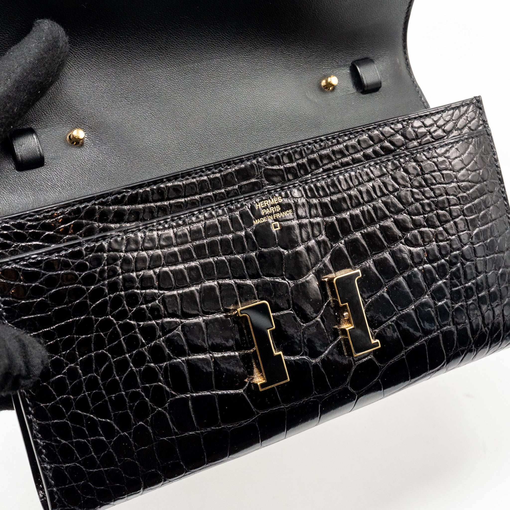 HERMES CONSTANCE TO GO ALLIGATOR MISSISSIPPIENSIS BLACK WITH BLACK HARDWARE