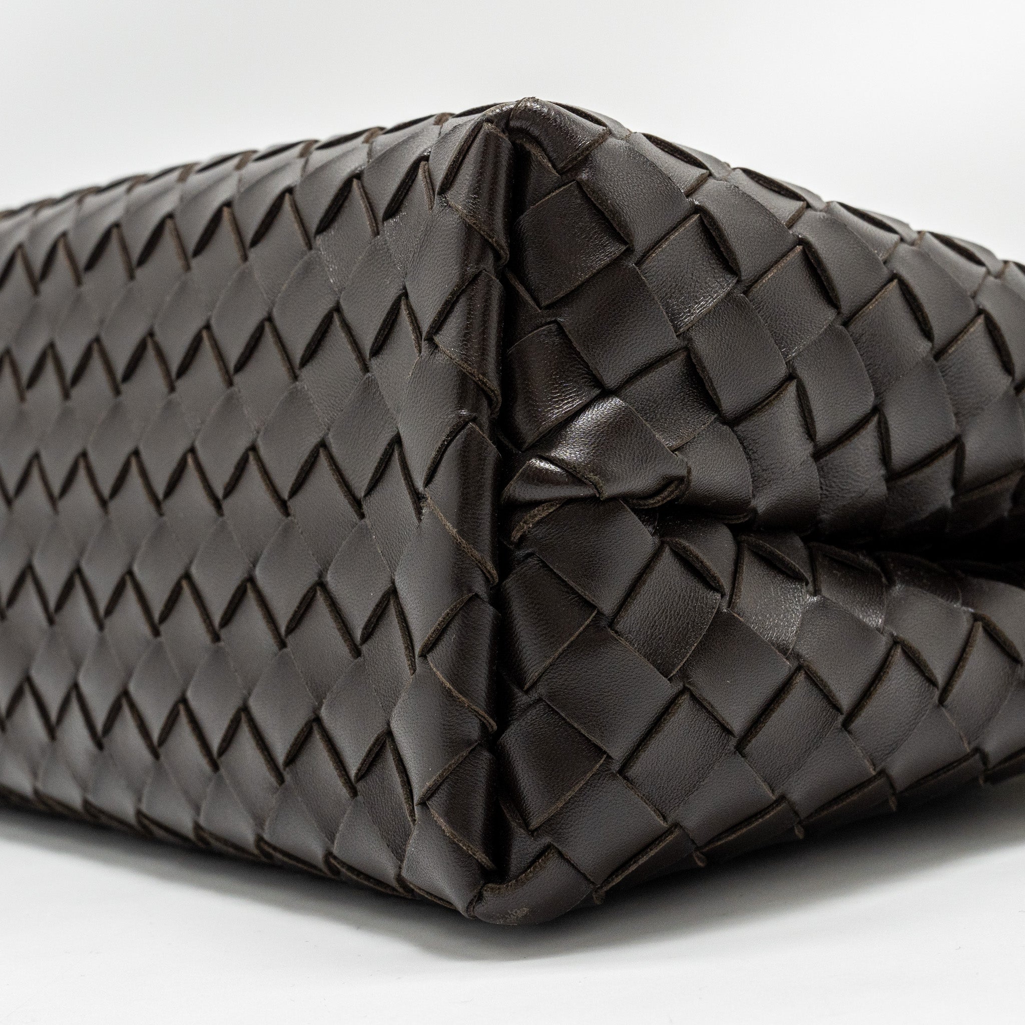 BOTTEGA VENETA MEDIUM ANDIAMO LAMBSKIN FONDANT GHW