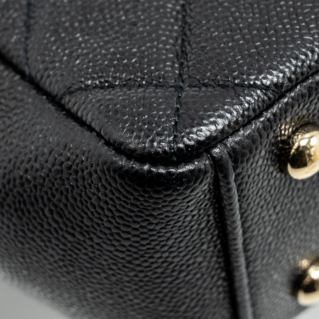CHANEL SMALL BUSINESS AFFINITY CAVIAR BLACK LGHW