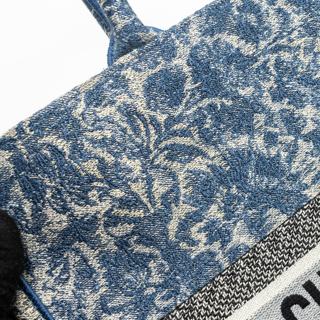 DIOR LARGE BOOK TOTE LIMITED PRINT CANVAS BLUE/ GREY/ MULTICOLOUR