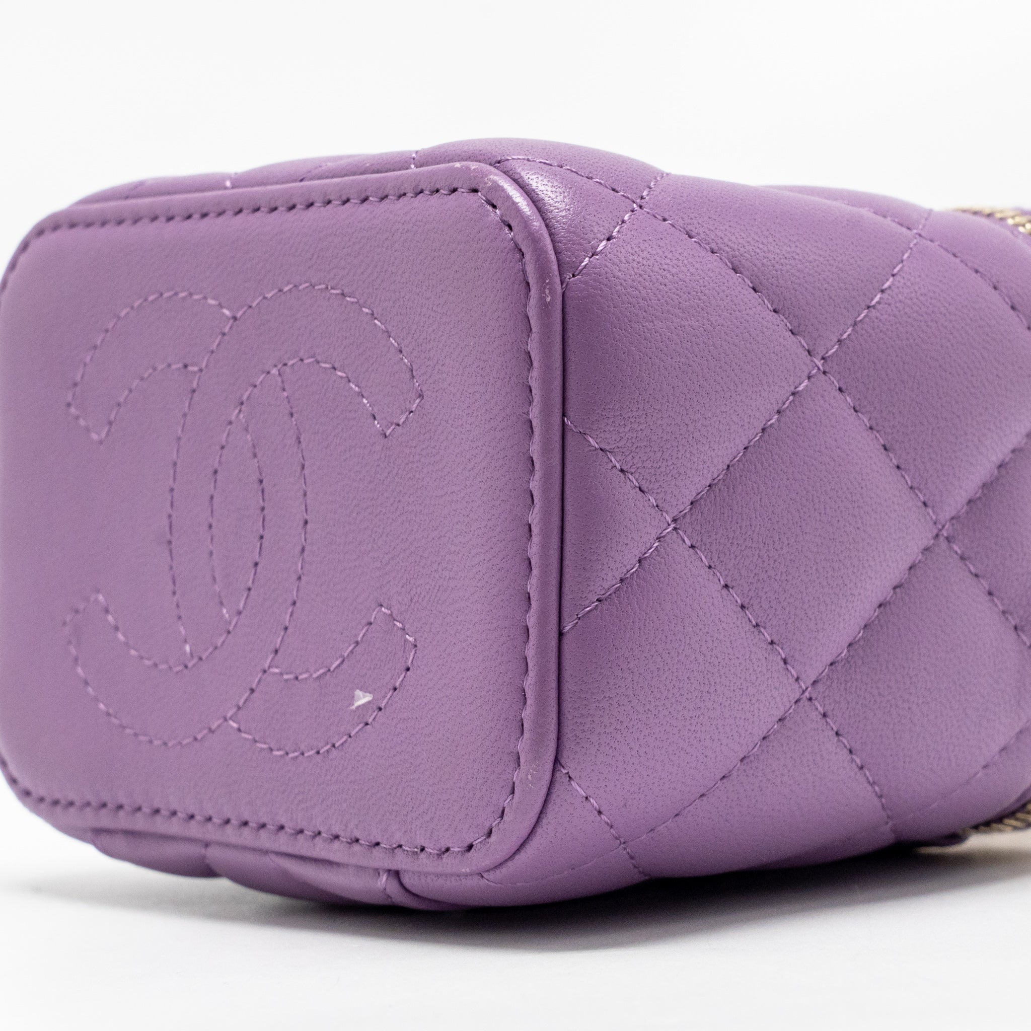 CHANEL MINI VANITY CASE WITH GIANT CHAIN LAMBSKIN PURPLE LGHW