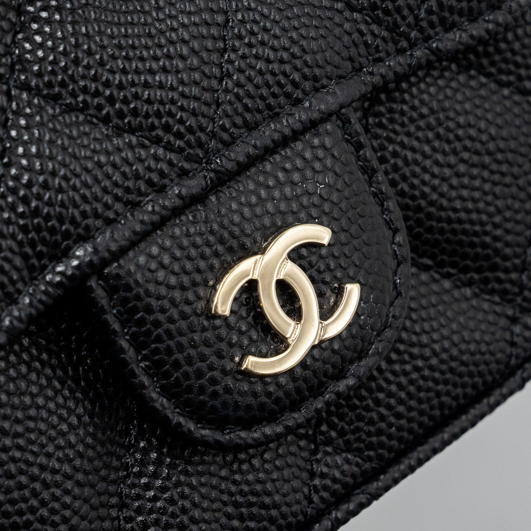 CHANEL MINI CLUTCH WITH CHAIN CAVIAR BLACK LGHW (MICROCHIP)
