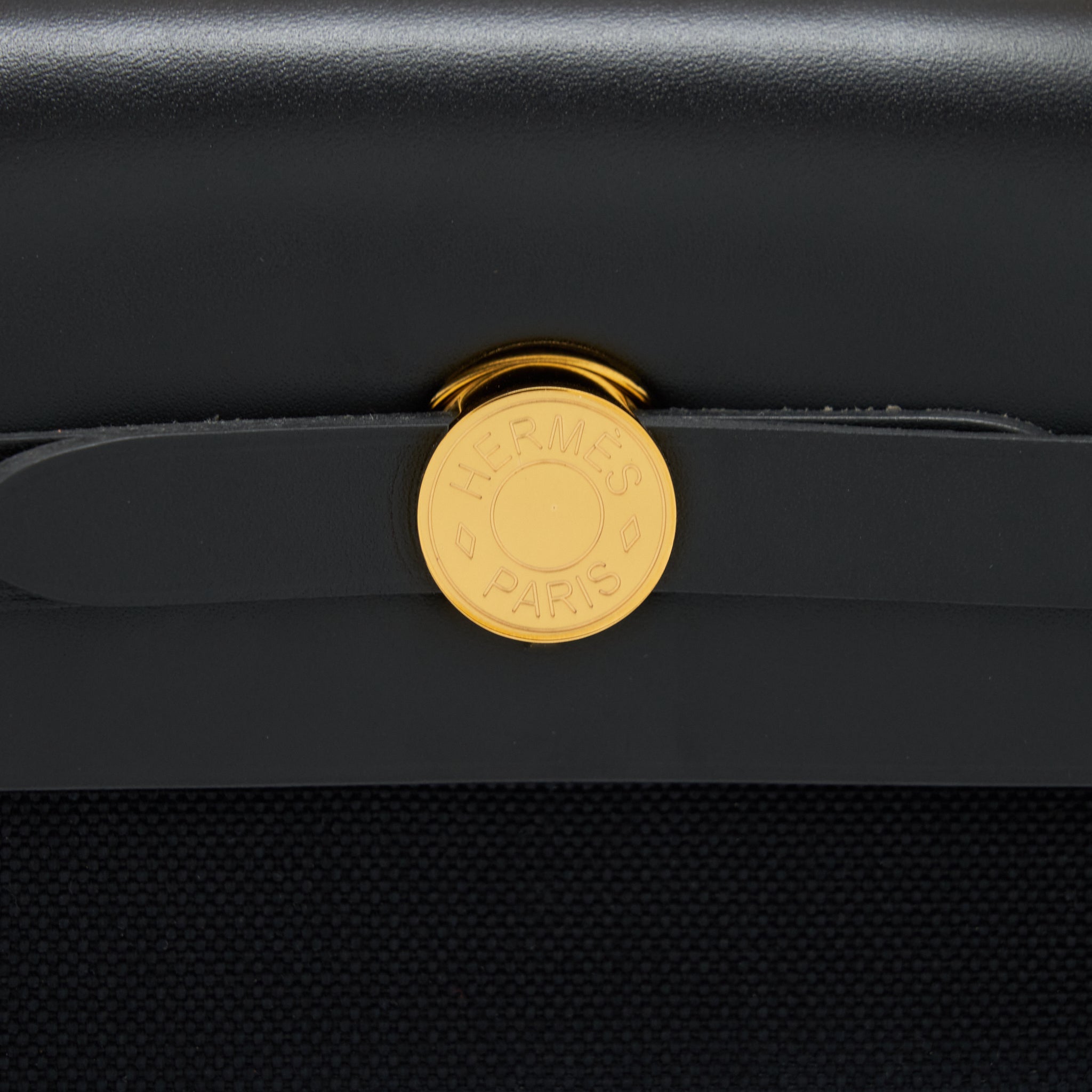 HERMES HERBAG RETOURNE ZIP 31 BAG BLACK GHW