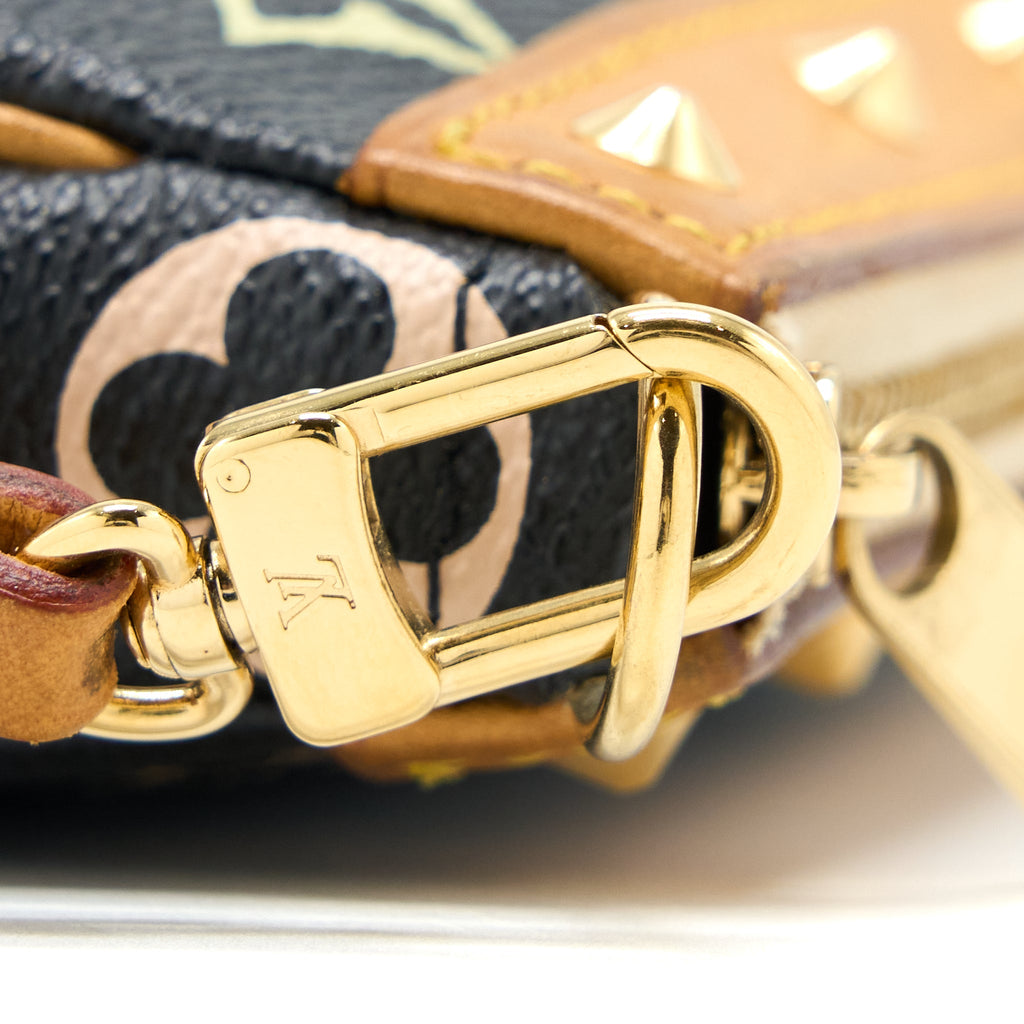 LOUIS VUITTON POCHETTE ACCESSORIES MONOGRAM CANVAS MULTICOLOUR GHW