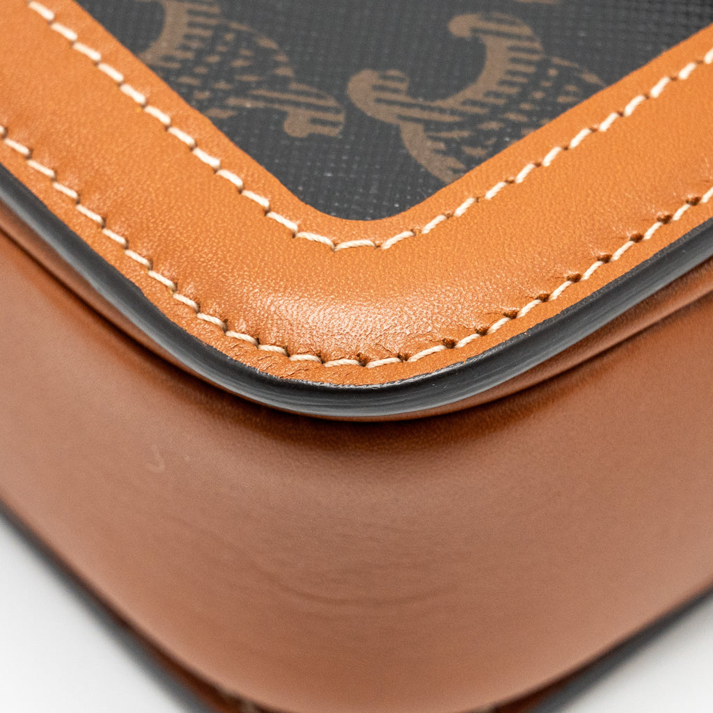 CELINE TEEN TRIOMPHE BAG IN TRIOMPHE CANVAS / CALFSKIN BROWN / MULTICOLOUR GHW