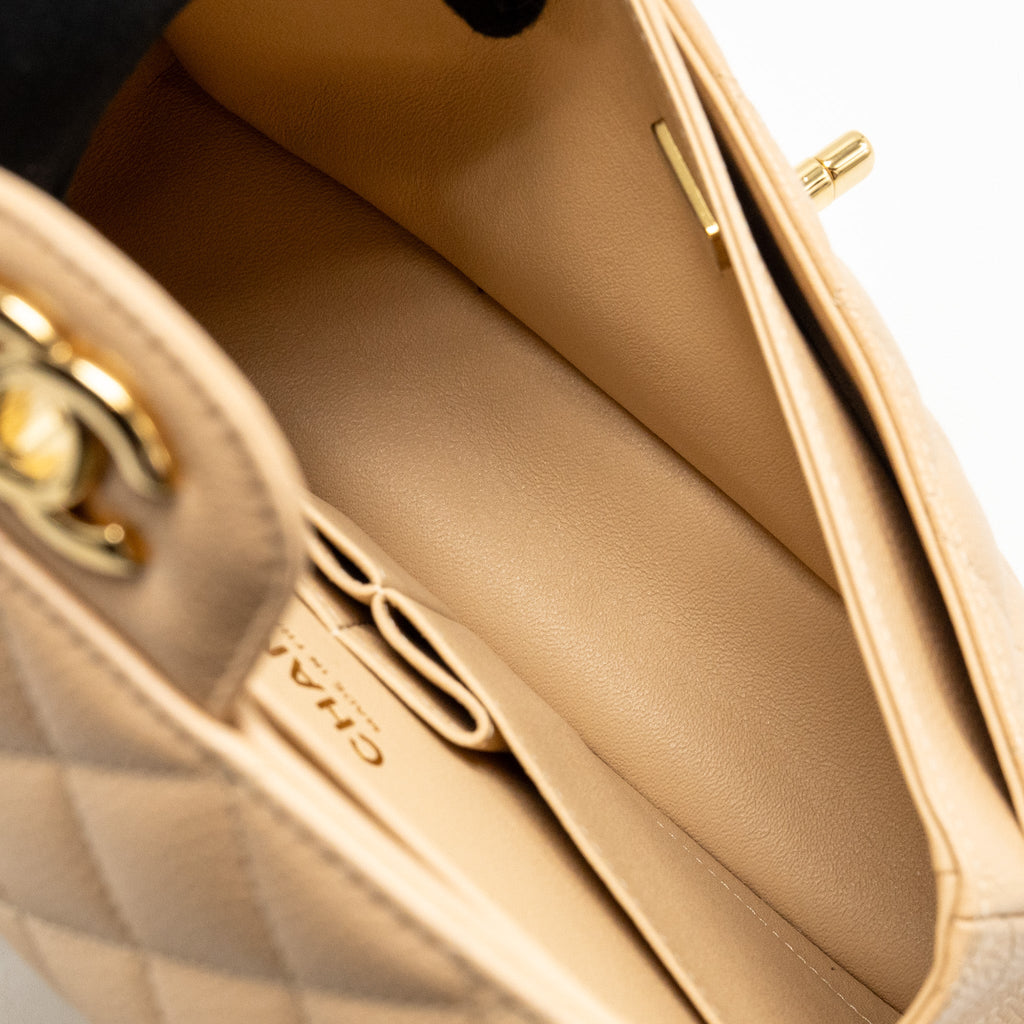 CHANEL SMALL CLASSIC DOUBLE FLAP BAG CAVIAR BEIGE GHW (MICROCHIP)