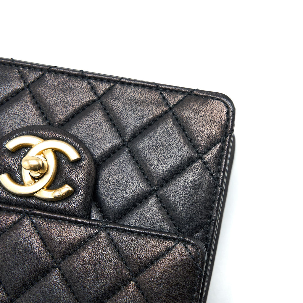 CHANEL VERTICAL PEARL FLAP BAG GOATSKIN BLACK BRUSHED GHW