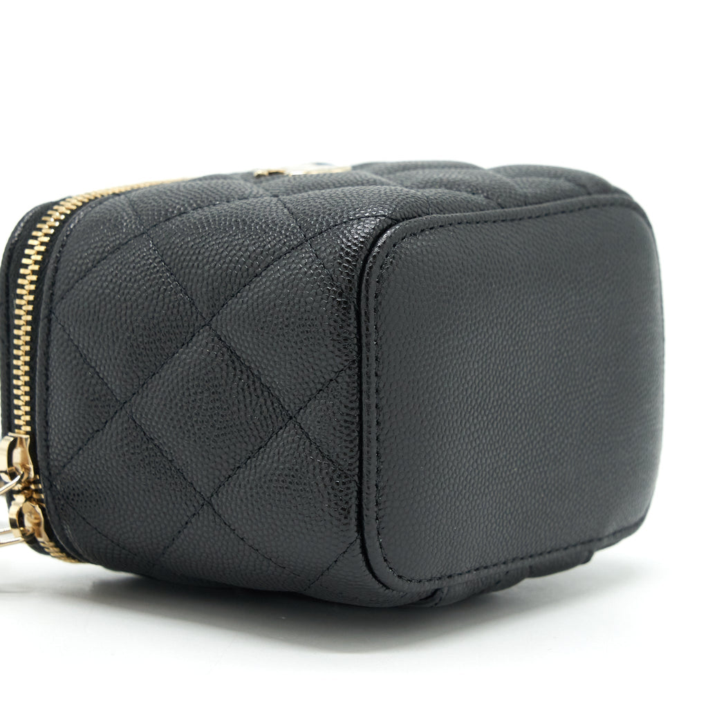 CHANEL SMALL VANITY CLUTCH WITH CHAIN CC PEARL CAVIAR BLACK LGHW