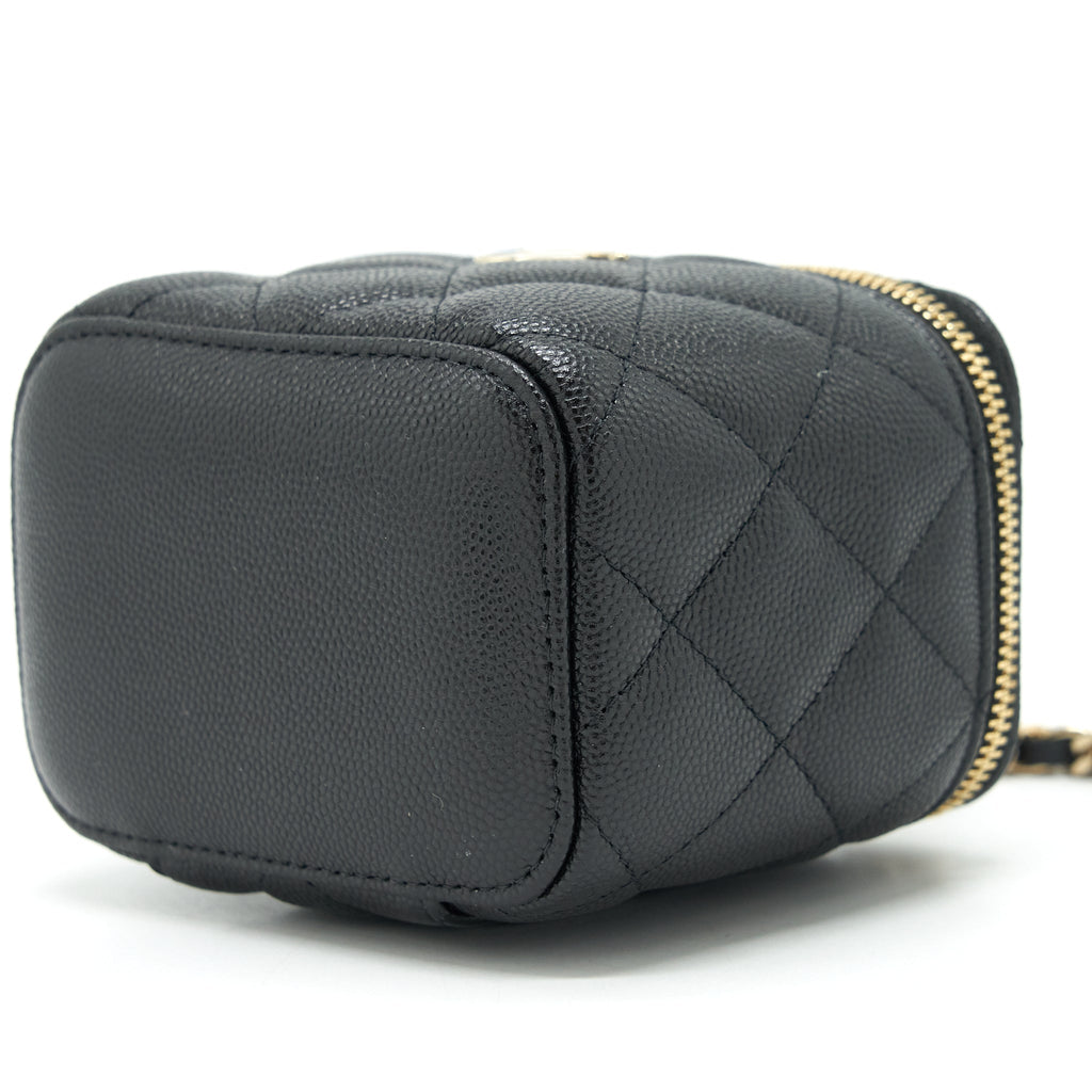 CHANEL SMALL VANITY CLUTCH WITH CHAIN CC PEARL CAVIAR BLACK LGHW