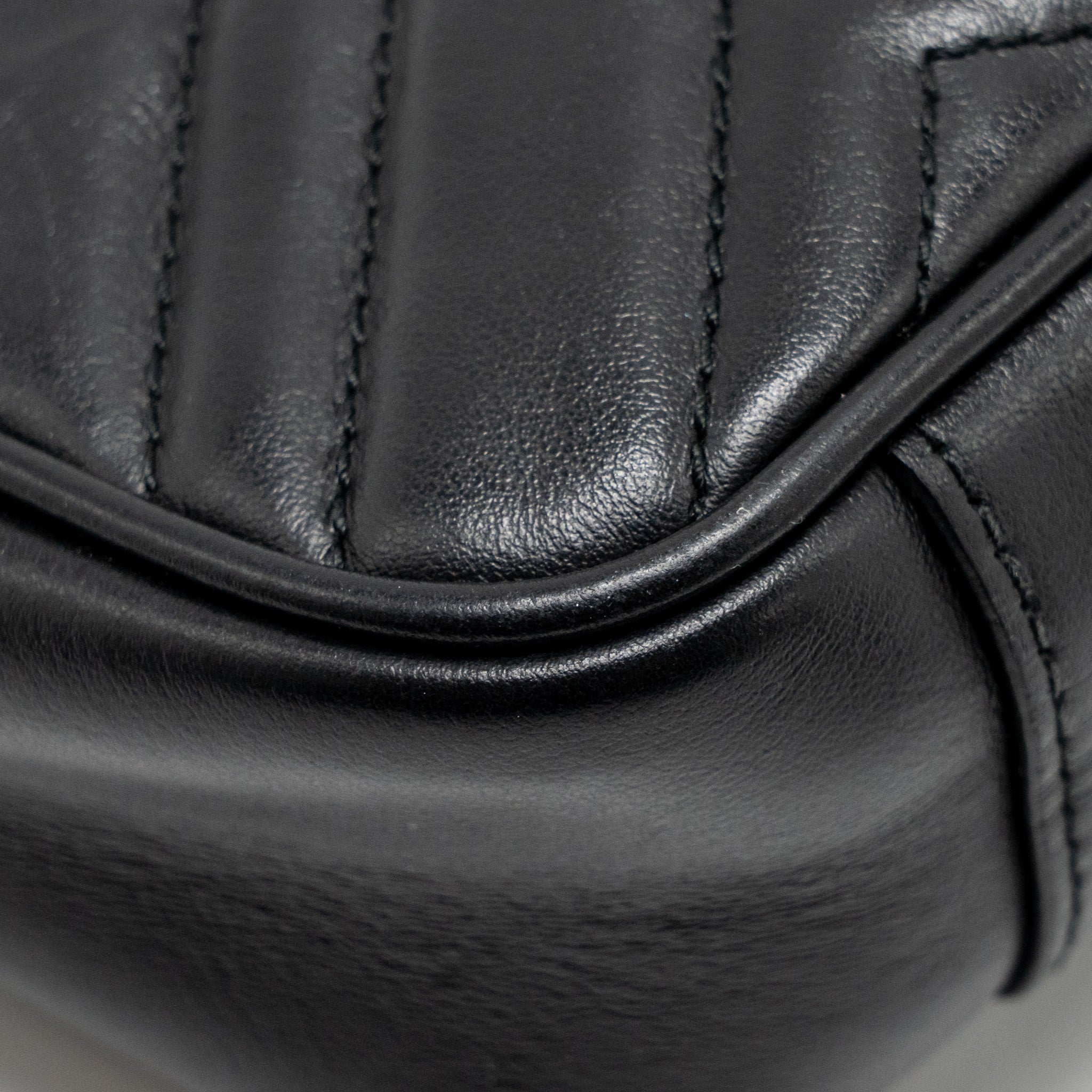 GUCCI MINI GG MARMONT FLAP BAG CALFSKIN BLACK GHW