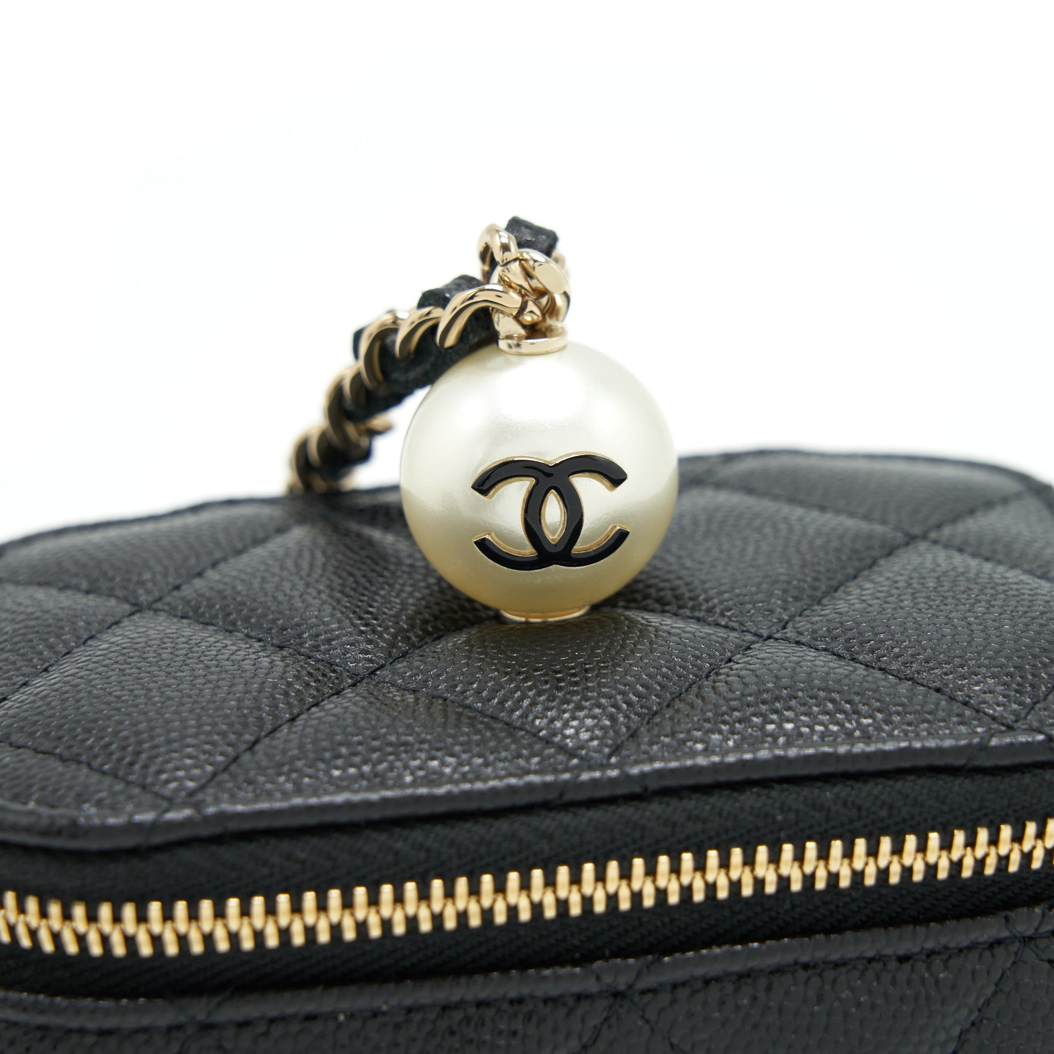 CHANEL SMALL VANITY CLUTCH WITH CHAIN CC PEARL CAVIAR BLACK LGHW