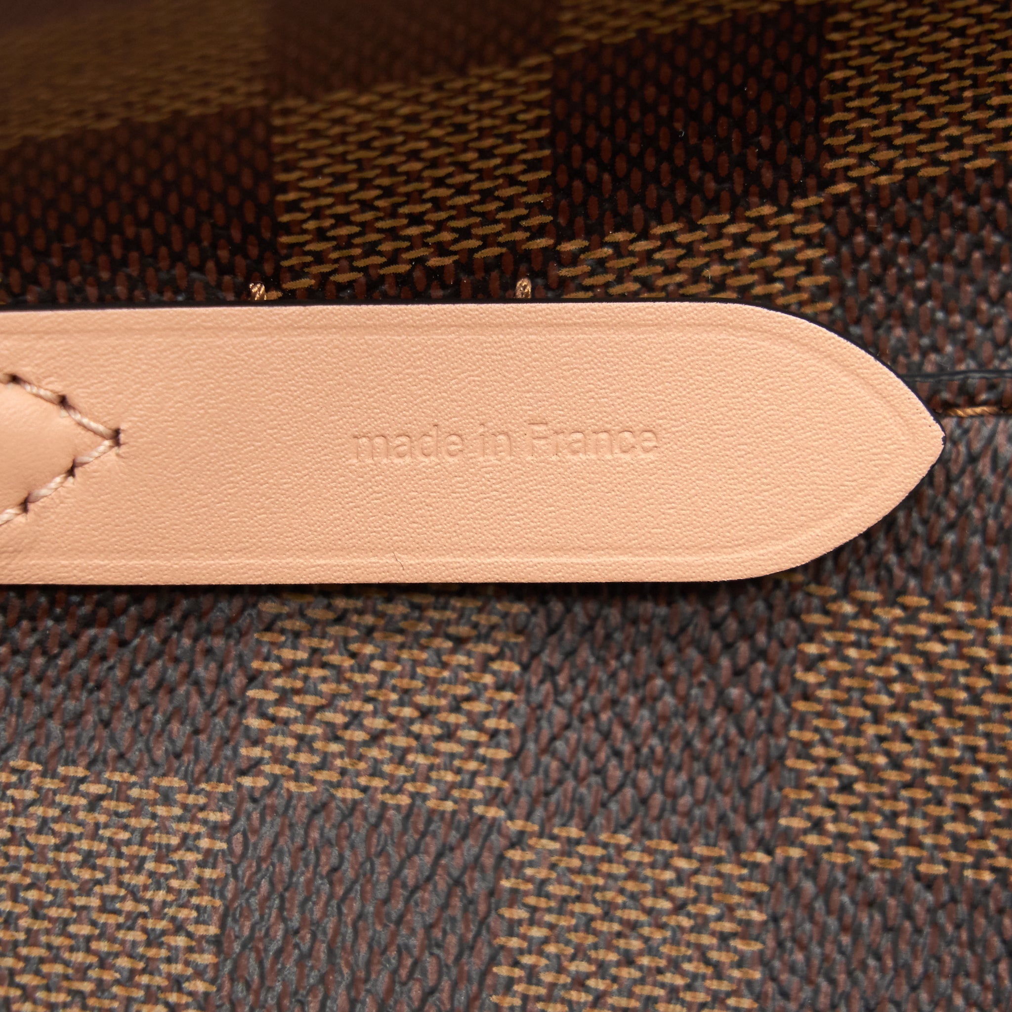 LOUIS VUITTON NEONOE EAMIER EBENE CANVAS