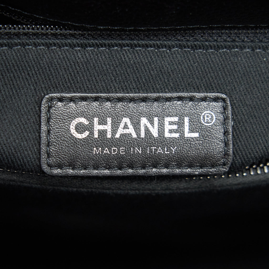 CHANEL COCO HANDLE SMALL FLAP BAG GRAINED CALFSKIN & BLACK METAL
