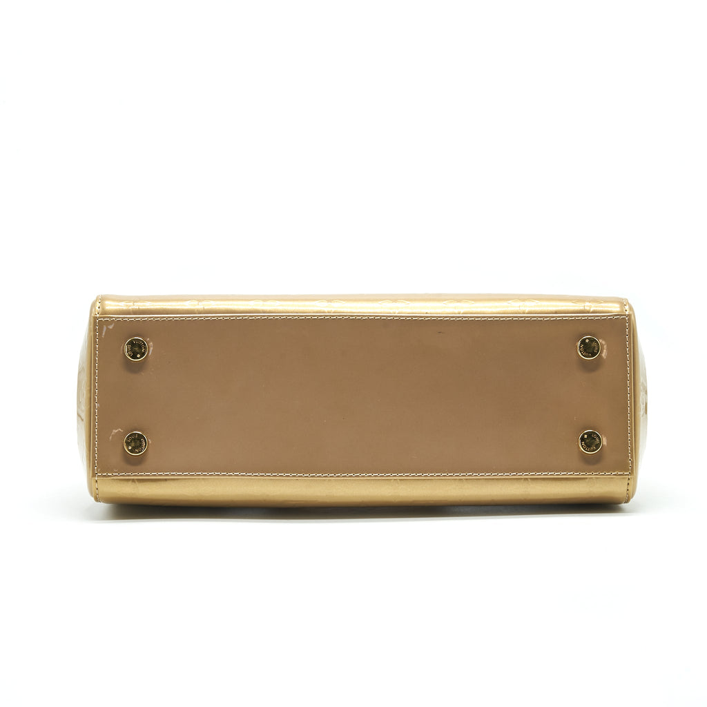 LOUIS VUITTON VERNIS BREA MM BEIGE POUDRE