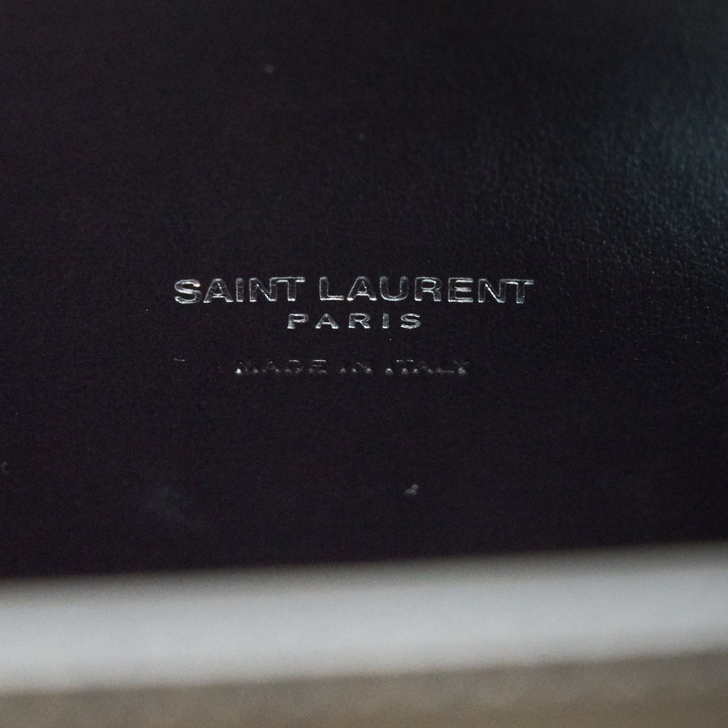 SAINT LAURENT CLASSIC SAC DE JOUR SMALL SHOULDER BAG