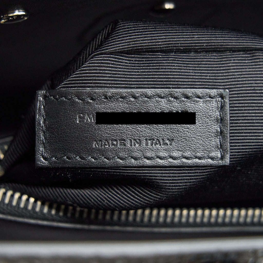 SAINT LAURENT CLASSIC SAC DE JOUR SMALL SHOULDER BAG
