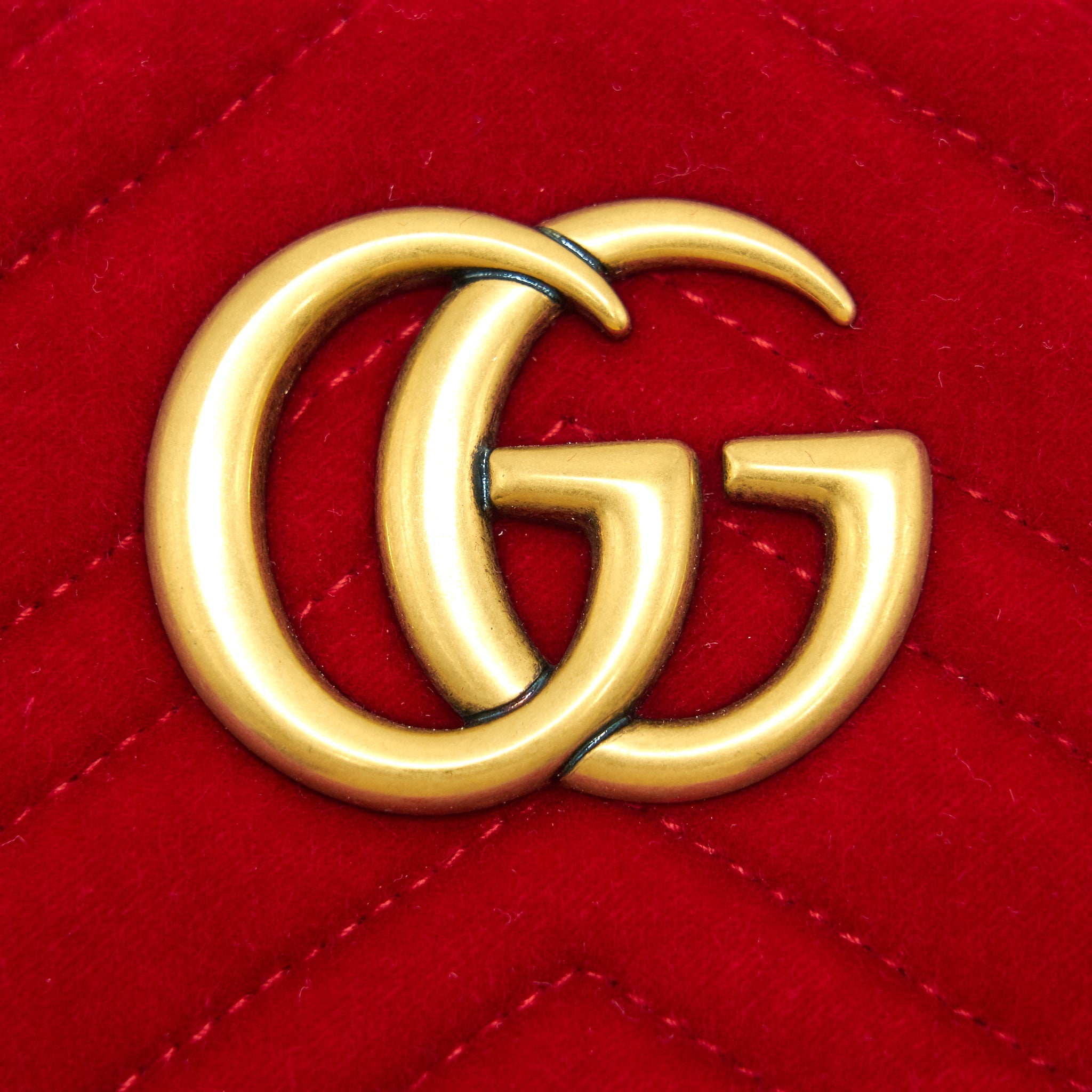 GUCCI MARMONT VALVET CAMERA BAG RED GHW