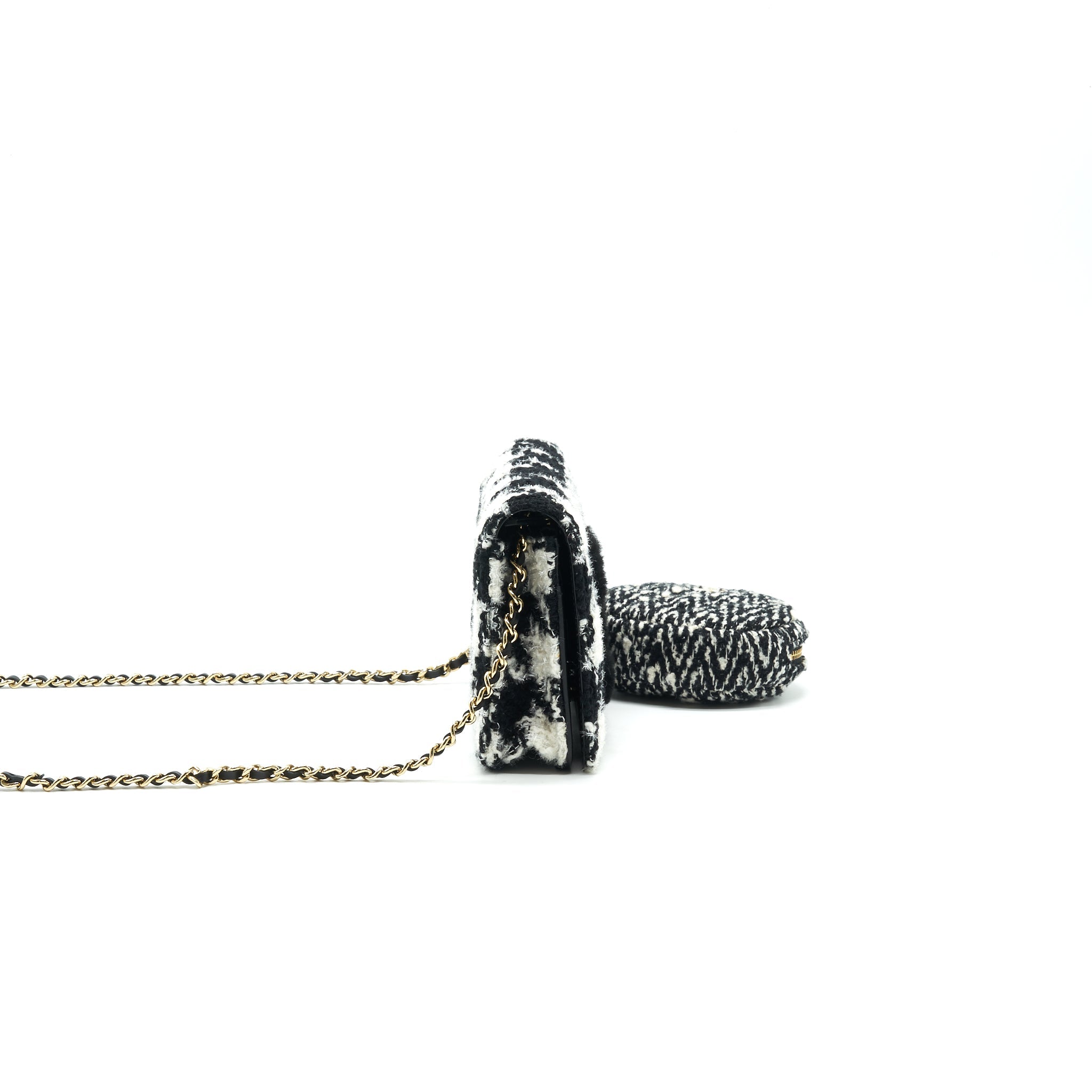 CHANEL HOUNDSTOOTH TWEED WALLET ON CHAIN BLACK/ WHITE