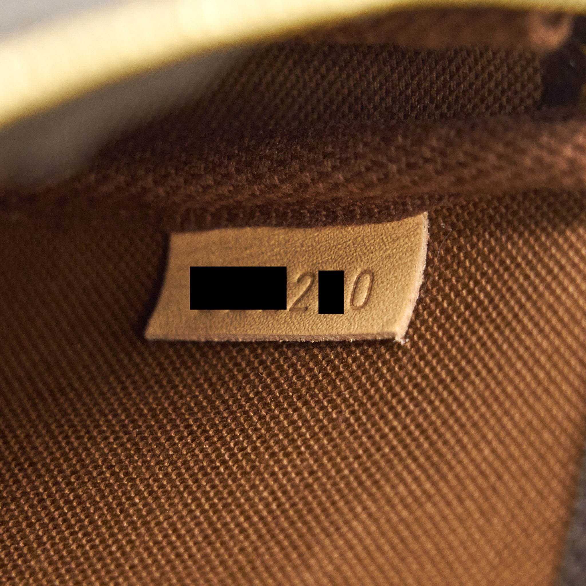 LOUIS VUITTON MINI POCHETTE ACCESSORIES SMALL