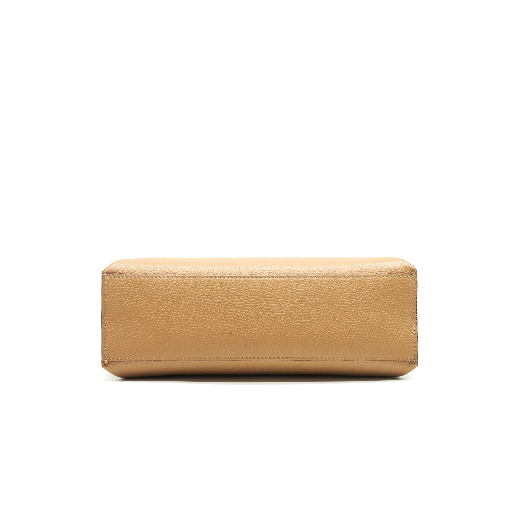 GUCCI BAMBOO DAILY LEATHER TOP HANDLE BAG BEIGE