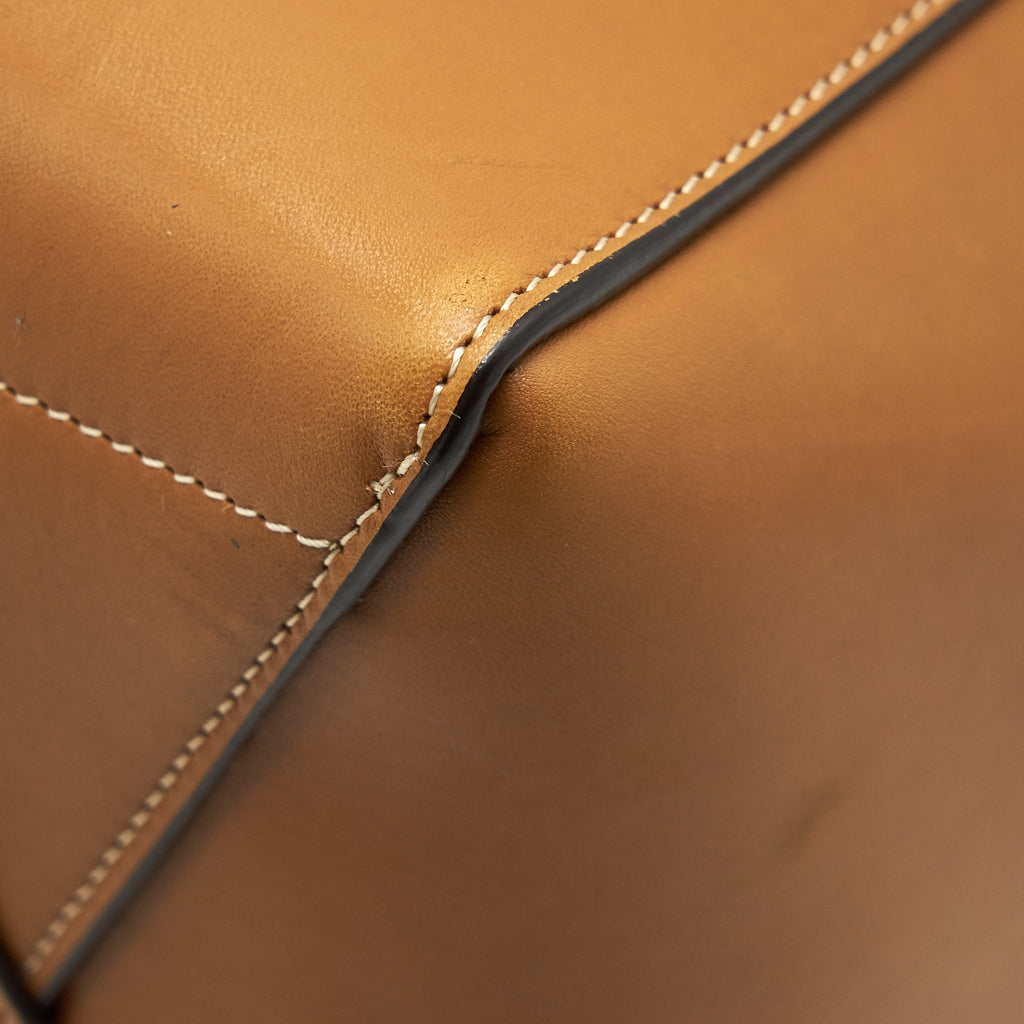 CELINE SANGLE BUCKET BAG BROWN GHW