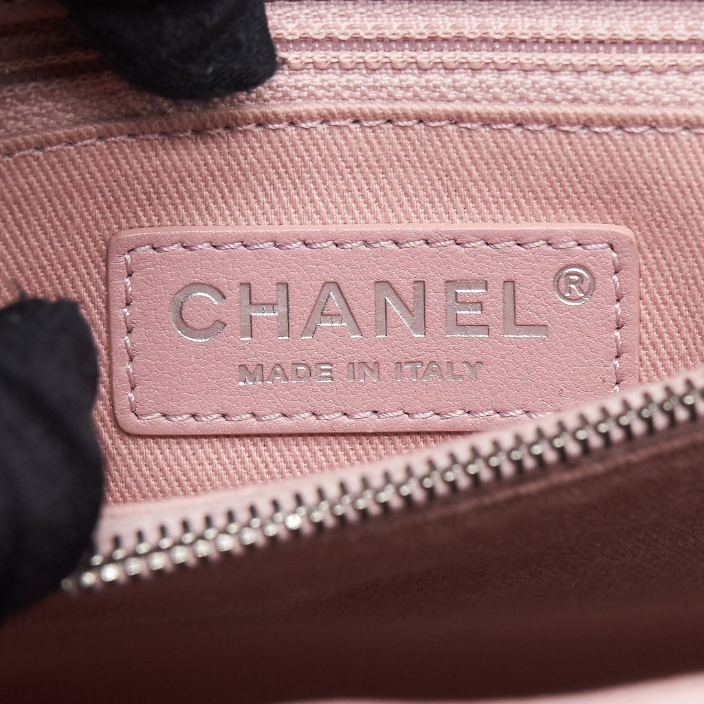 CHANEL LARGE COCO HANDLE FLAP BAG CAVIAR LIGHT PINK RUTHENIUM HARDWARE