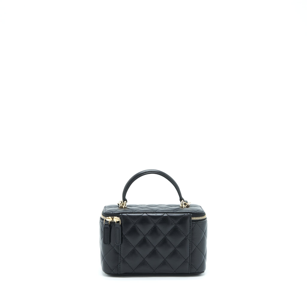 CHANEL 22A TOP HANDLE LONG VANITY WITH CHAIN LAMBSKIN BLACK LGHW