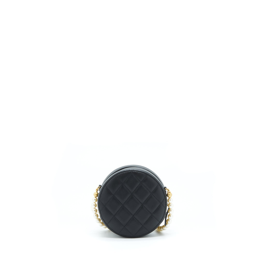 CHANEL PEARL ROUND CLUTCH WITH CHAIN CALFSKIN BLACK GHW