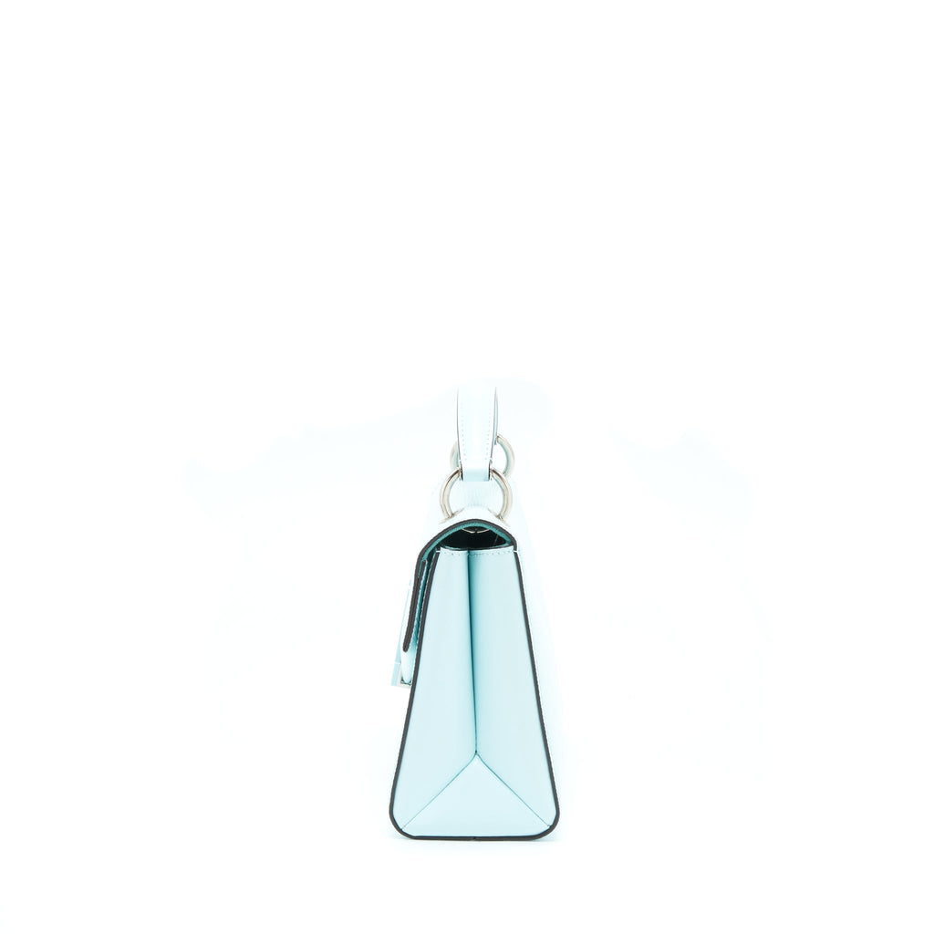 LOUIS VUITTON TOP HANDLE FLAP BAG EPI LIGHT BLUE SHW